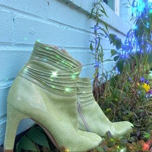 “Jesica” 9 1/2 Glam Green High Heel boot🍀 vintage boots